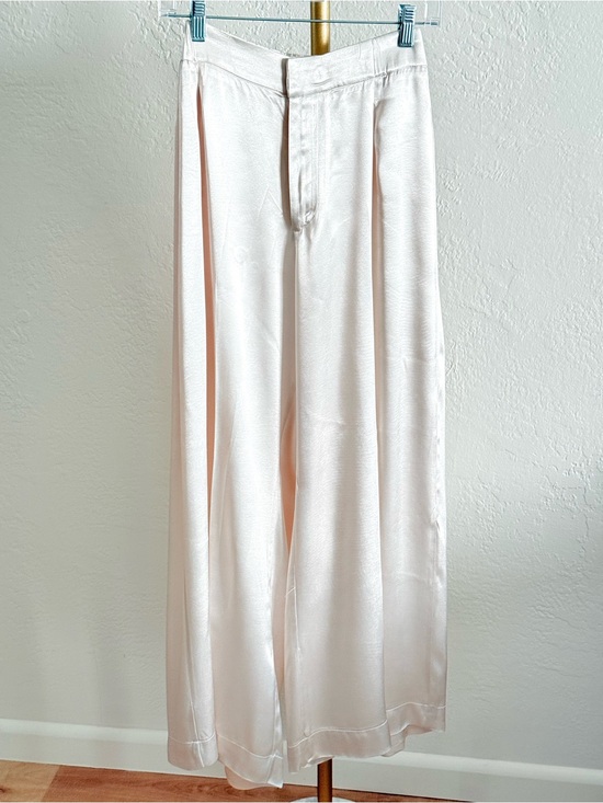 Free People Pants - Free People Good Days Pearl Satin Pleated Wide Leg Trousers Minimalist M‎ Chic